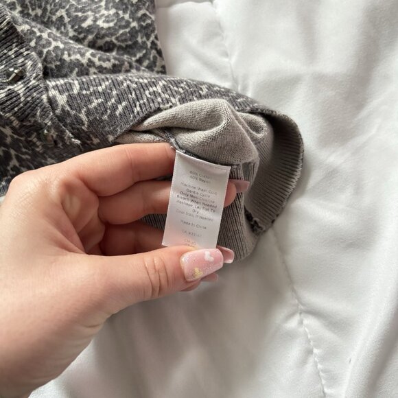 Talbots Cardigan Sweater Womens Size MP Button Up Crew Neck Cheetah Vintage Y2K - Picture 6 of 7